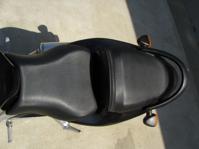 Купить мотоцикл Suzuki SV400S 1998 фото 21
